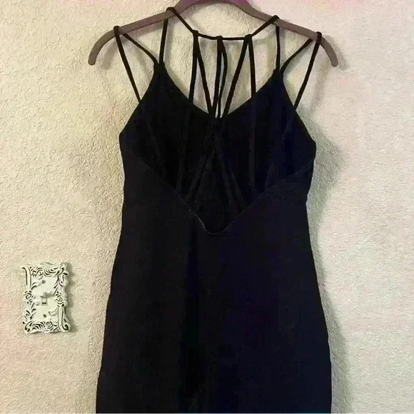 Forever21 Black Athletic knit jumpsuit size large - Picture 3 of 10